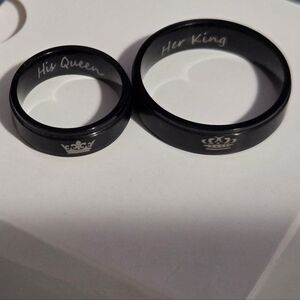 Black "His Queen / Her King" Couples Rings Set